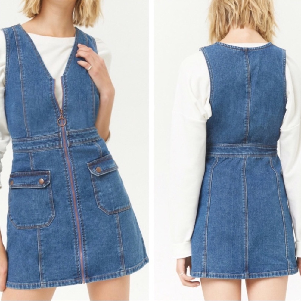 ✨3 for $16 Forever21 Denim Dress - Picture 2 of 8